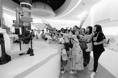 如何從知識(shí)科普拓展到關(guān)系培育？