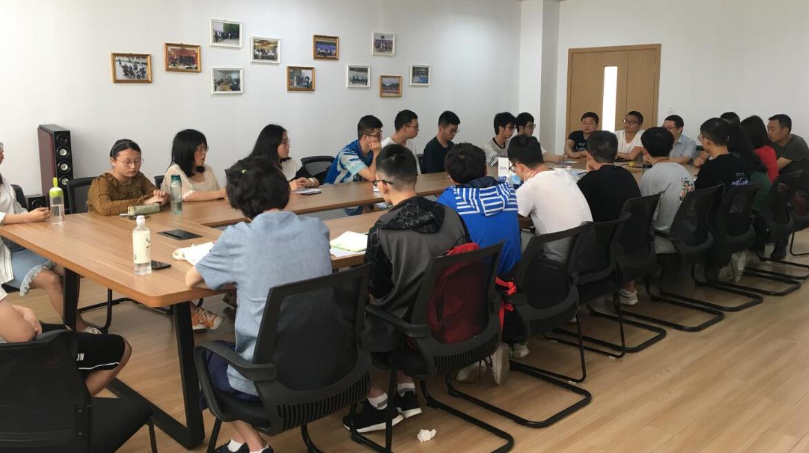 2019年南華大學(xué)實(shí)習(xí)生參觀“華東測試研究院”活動(dòng)